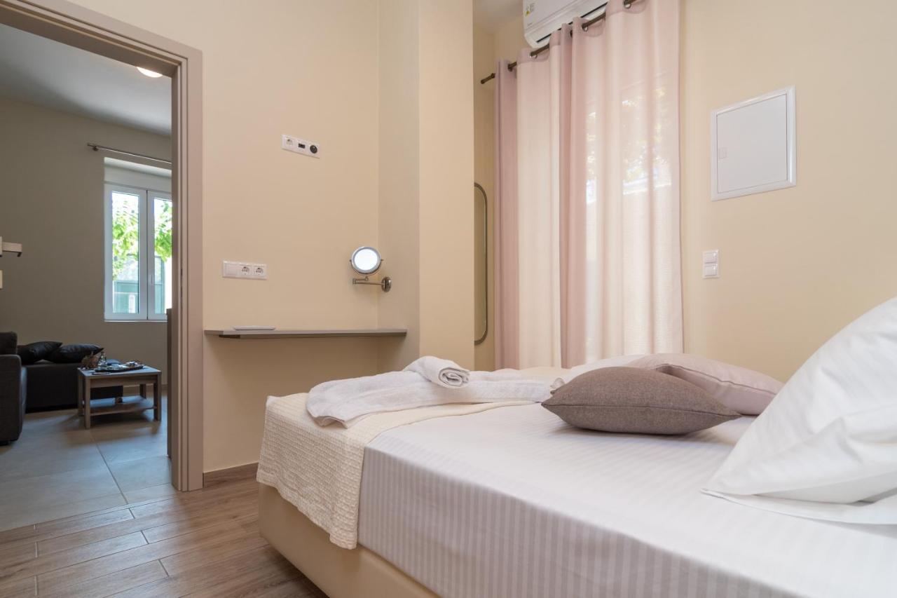 Gemma Apartments Palaiochora Luaran gambar